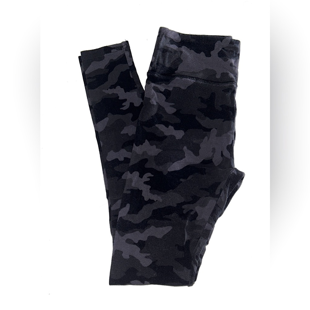 Gray camo wild fable leggings size xs